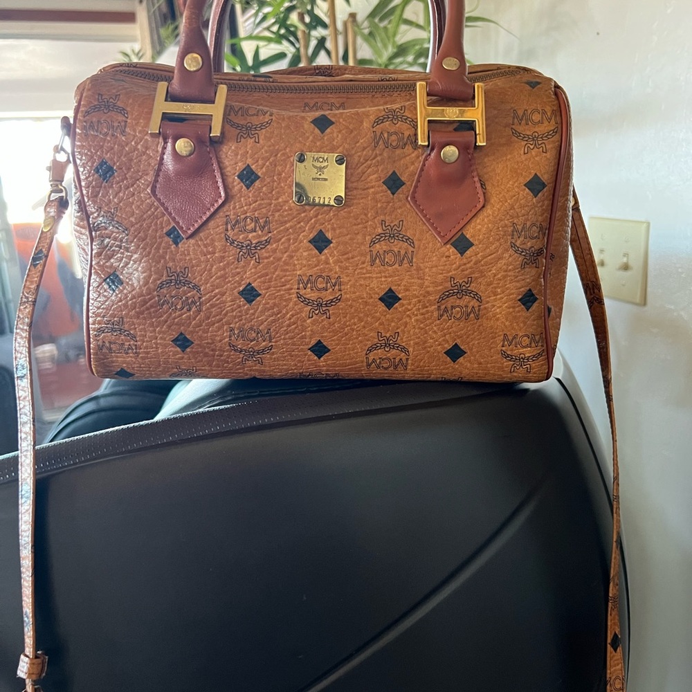 Mcm Visetos. Boston Bag
